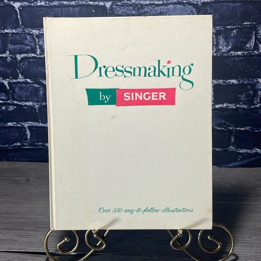 Dressmaking by Singer Book